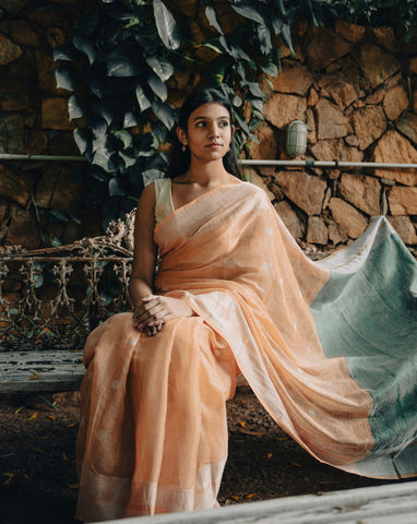 10 Awesome Saree Poses For Graceful Click